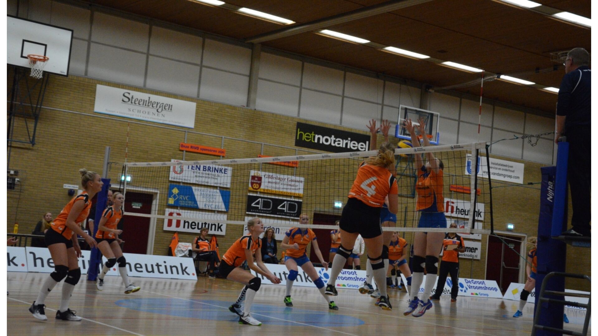 Winst voor Dames 1 dankzij thuispubliek