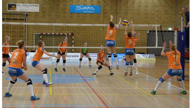 Dames 1 vs Krekkers