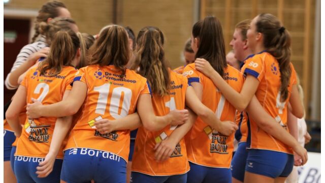 Dames 1 blijft ongeslagen in Reggehal