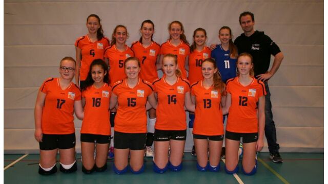 Rivo MA 1 haalt beker finale