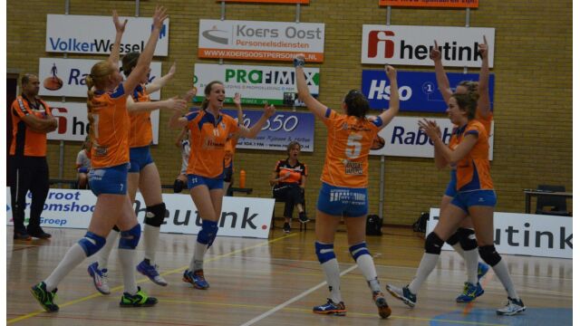 3-1 winst voor Dames 1