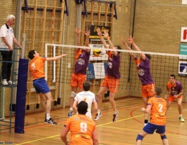 Foto bij Rivo H2 - Harambee, 9-1-2016